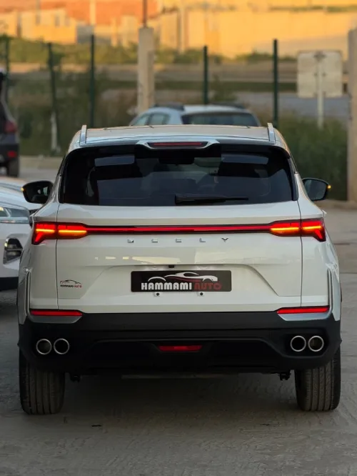Geely Coolray 2025 