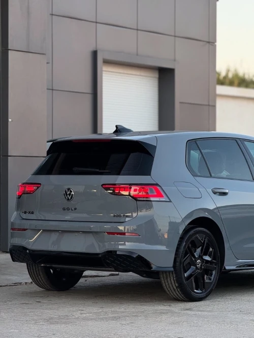 Volkswagen Golf 8.5 2025 