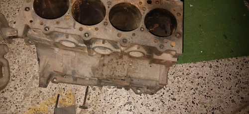 Bloc moteur h1 h100 2005