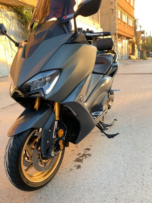 Yamaha Tmax 560 tech max j costa 2022