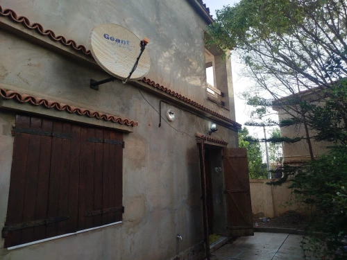 Location maison LARHAT
