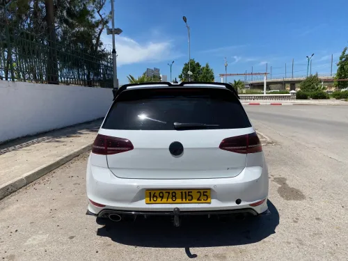 Volkswagen Golf 7 2015 R
