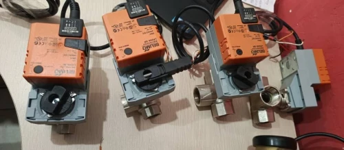VANNE 3 VOIE / 2 VOIE ELECTRIQUE / PNEUMATIQUE SIEMENS/ SAUTER / BELIMO/ VALPRESS / VALBIA / GENEBRE