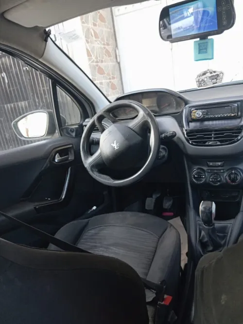Peugeot 208 2012 208