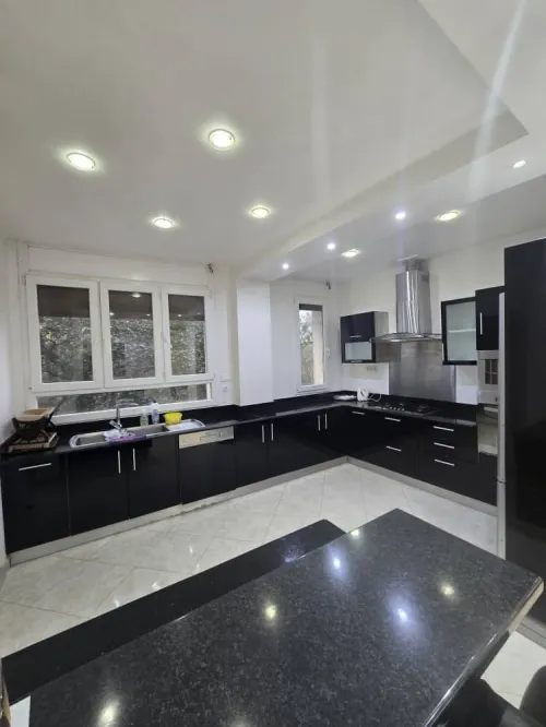 Location Appartement F3 Alger Hydra