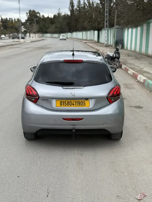 Peugeot 208 2019 Active Facelift