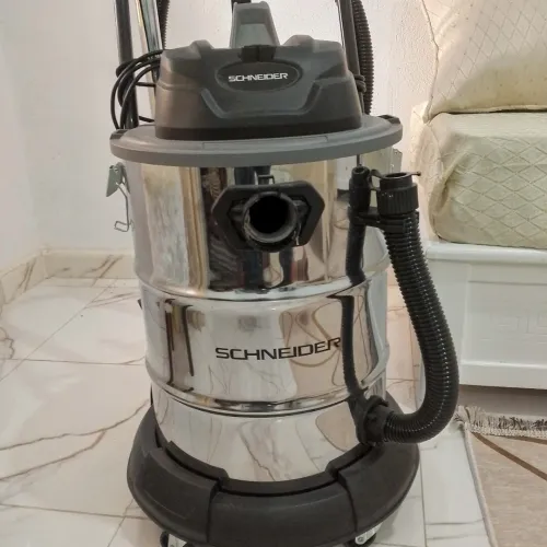 Aspirateur Schneider 50 litres inox