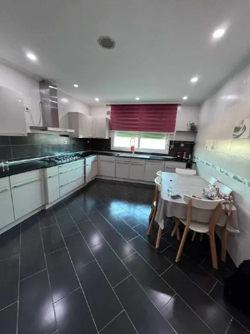 Location Appartement F4 Alger Dely brahim