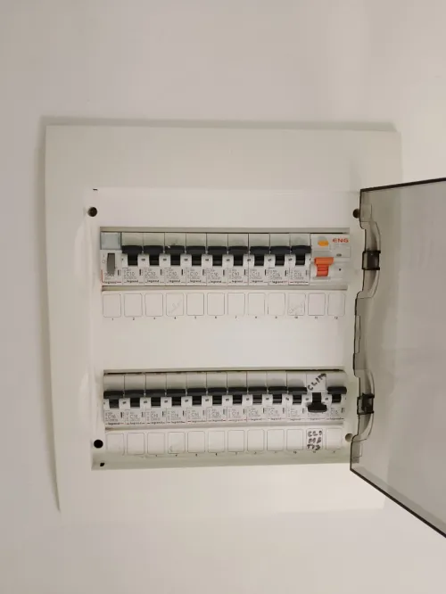 Électricien Bâtiment & Industriel à Alger , Dépannage 7j/7