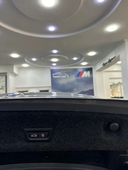 BMW Série 3 2025 Pack M