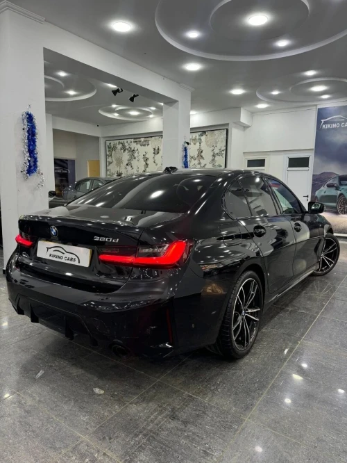 BMW Série 3 2025 Pack M