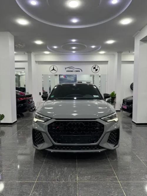 Audi RsQ3 2023 Q3