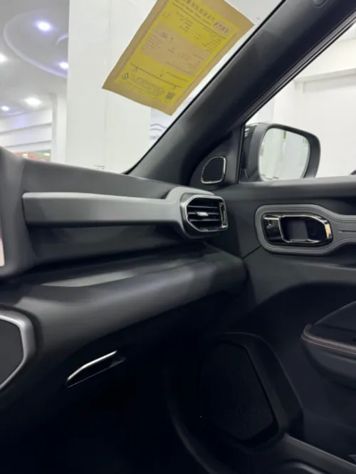 Geely Coboy 2025 
