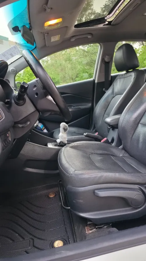 Kia Rio 5 portes 2015 Funny Facelift 