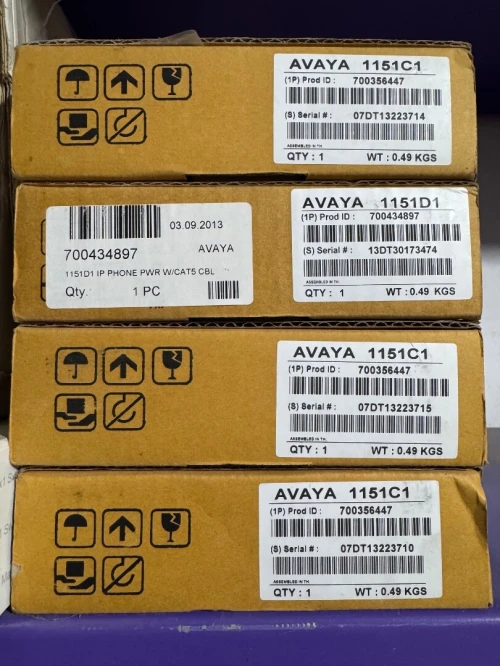 Lot de poste telephone avaya/nortel IP/analog/sip
