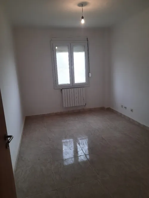 Location Appartement F4 Alger Souidania