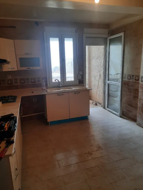 Location Appartement F4 Alger Souidania