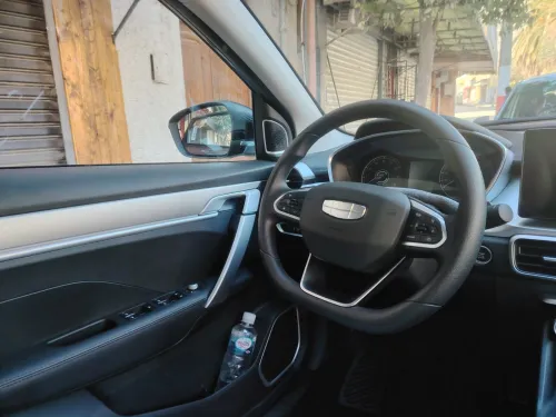 Geely Coolray 2025 