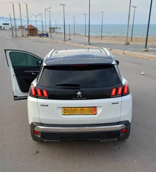 Peugeot 3008 2021 