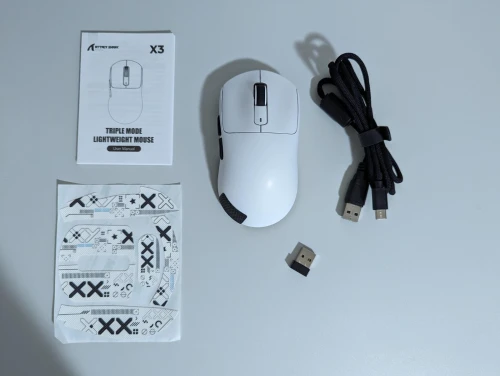 Souris attack shark x3