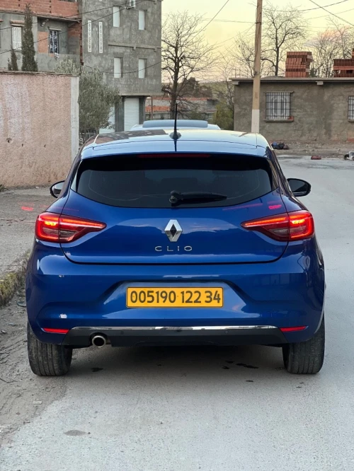 Renault Clio 5 2022 Intence +