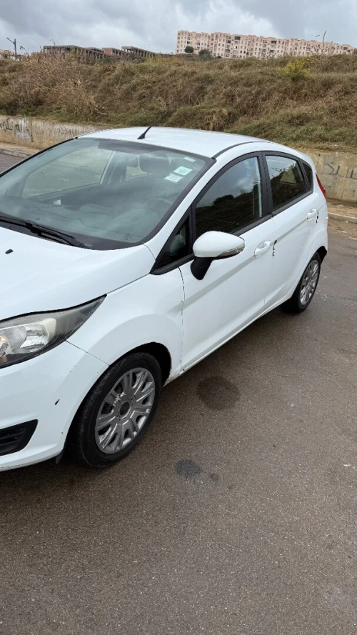Ford Fiesta 2015 