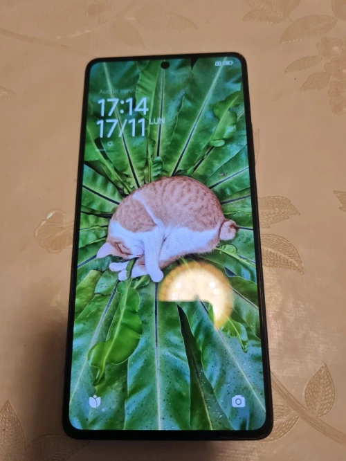 Redmi note 13 5G.  8/256G Redmi