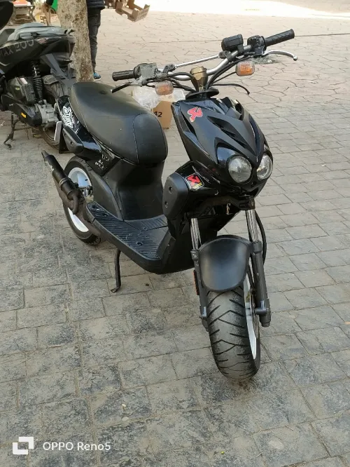 Yamaha Mbk stunt 2012