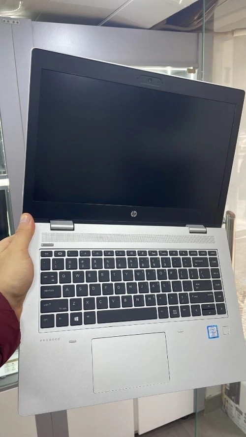 HP PROBOOK 640 G5 / I5 8365U / 08 gb / 256gb / 14pouce ghd ips