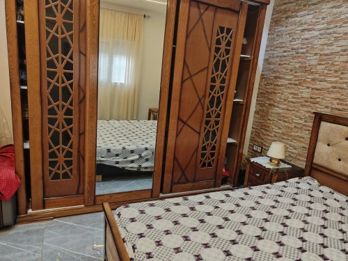 Chambre à cucher parental presque neuf en boi