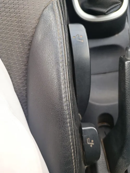 Nissan Tiida 5 portes 2007 ess 1.6 GPL