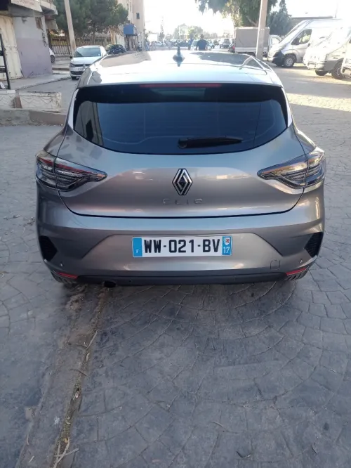 Renault Clio 5  2024 Evolution