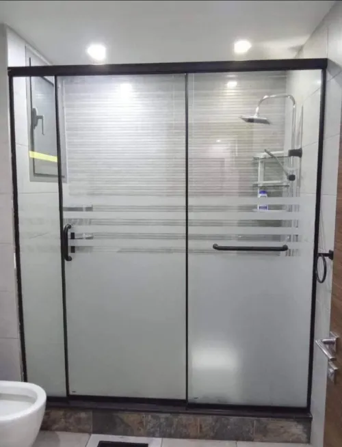 Cabine de douche 
