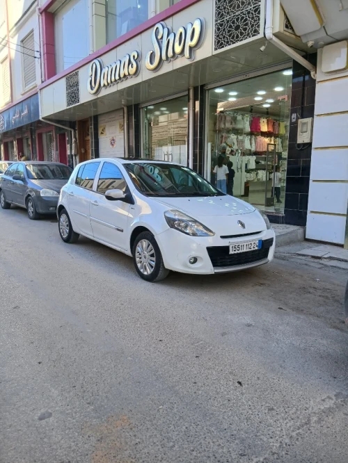 Renault Clio 3 2012 Night and Day