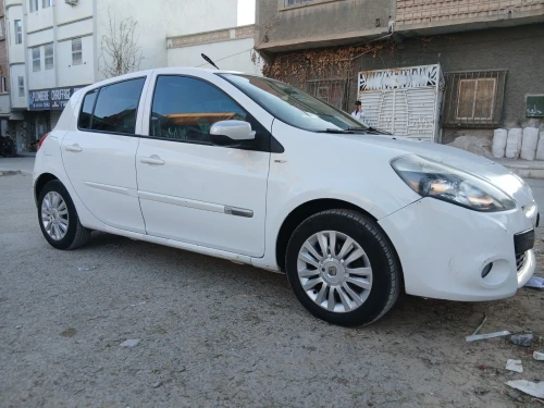 Renault Clio 3 2012 Night and Day