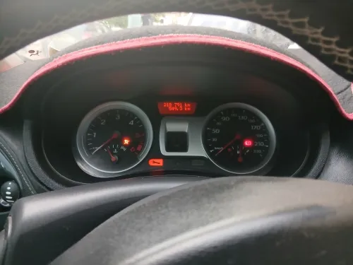 Renault Clio 3 2012 Night and Day