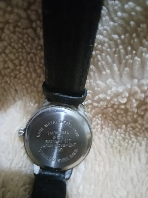 Montre femme mq diamant originale 