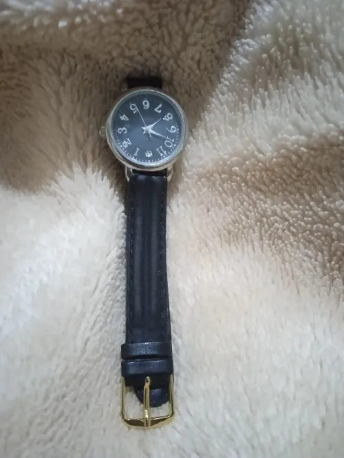 Montre femme mq diamant originale 