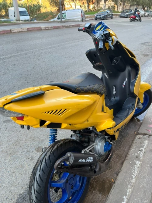 Yamaha aerox Nitro mbk 2009