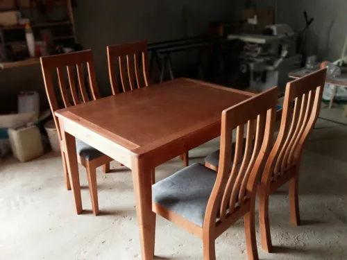 Table salle a manger 
