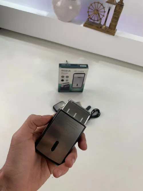 Rasoir Électrique Portable Rozia  ماكينة حلاقة كهربائية محمولة