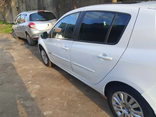 Renault Clio 3 2012 Night and Day