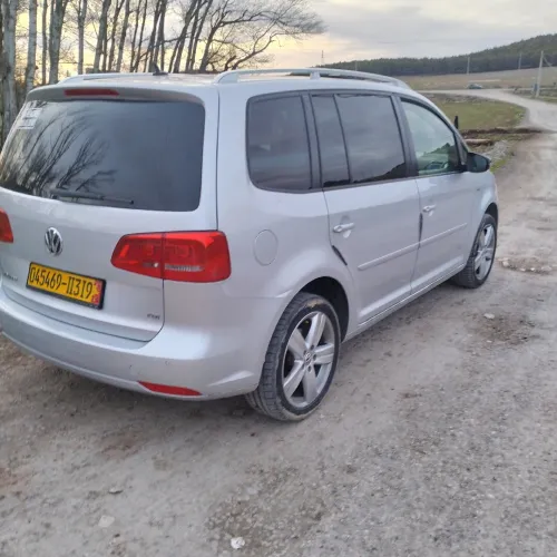 Volkswagen Touran 2013 Match