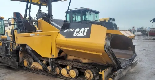 caterpillar finisheur 2009