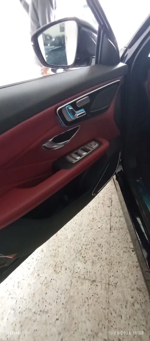 Jetour  X70 PLUS 2025 Luxury Edition 7 places 