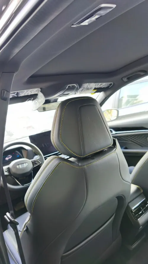 Geely Coolray 2025 