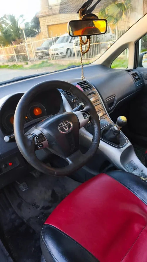 Toyota Auris 2011 Auris