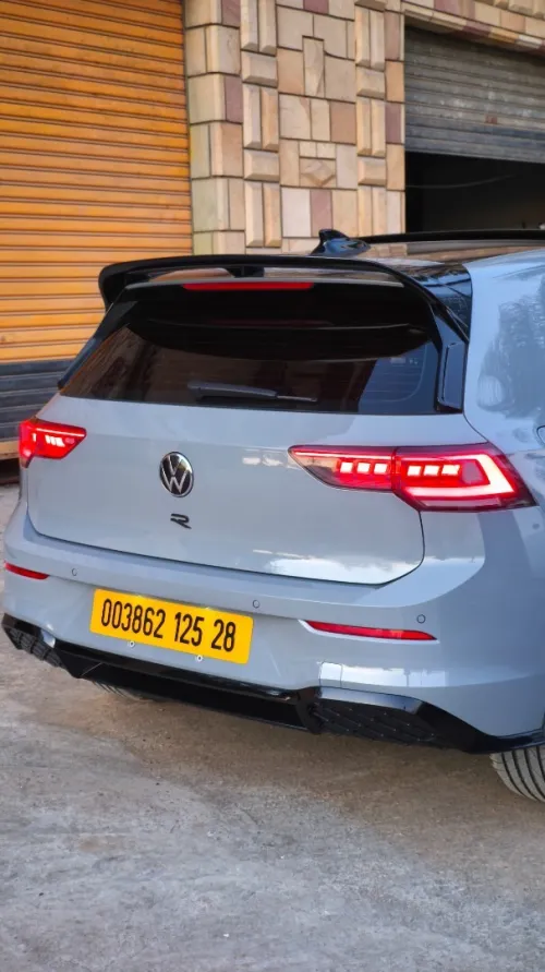 Volkswagen Golf 8 2025 Pro R-line