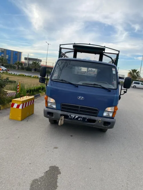 Hyundai H65 2003