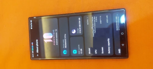 Nubia Red Magic 9 Pro 12/256GB Red Magic 9 Pro 12/256GB